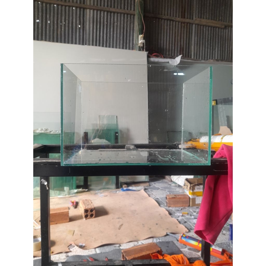 bể cá 30*20*20 chỉ shjp miền nam thôi