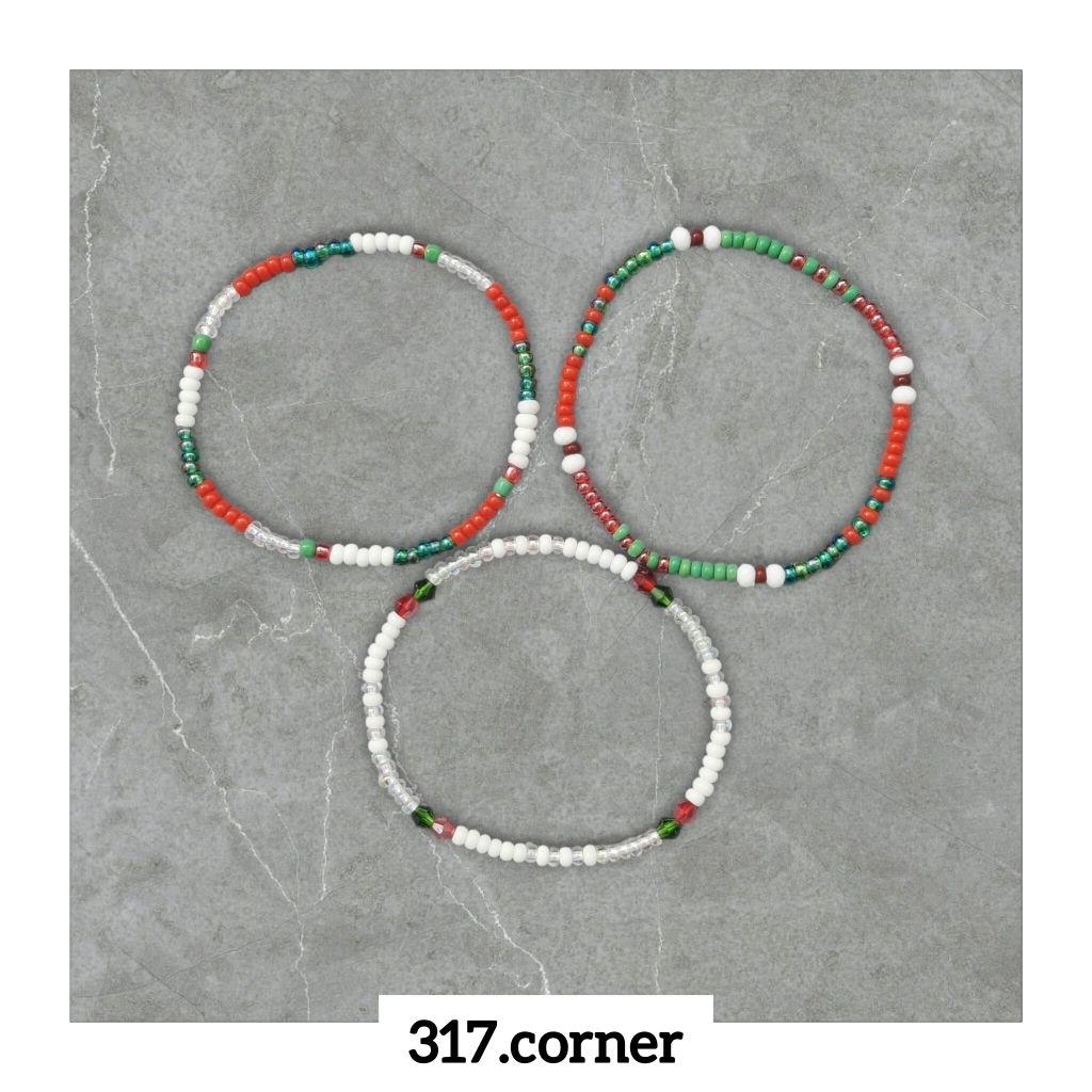 [Hàng đặt trước] Vòng tay hạt cườm phối màu phong cách Giáng sinh - 317.corner