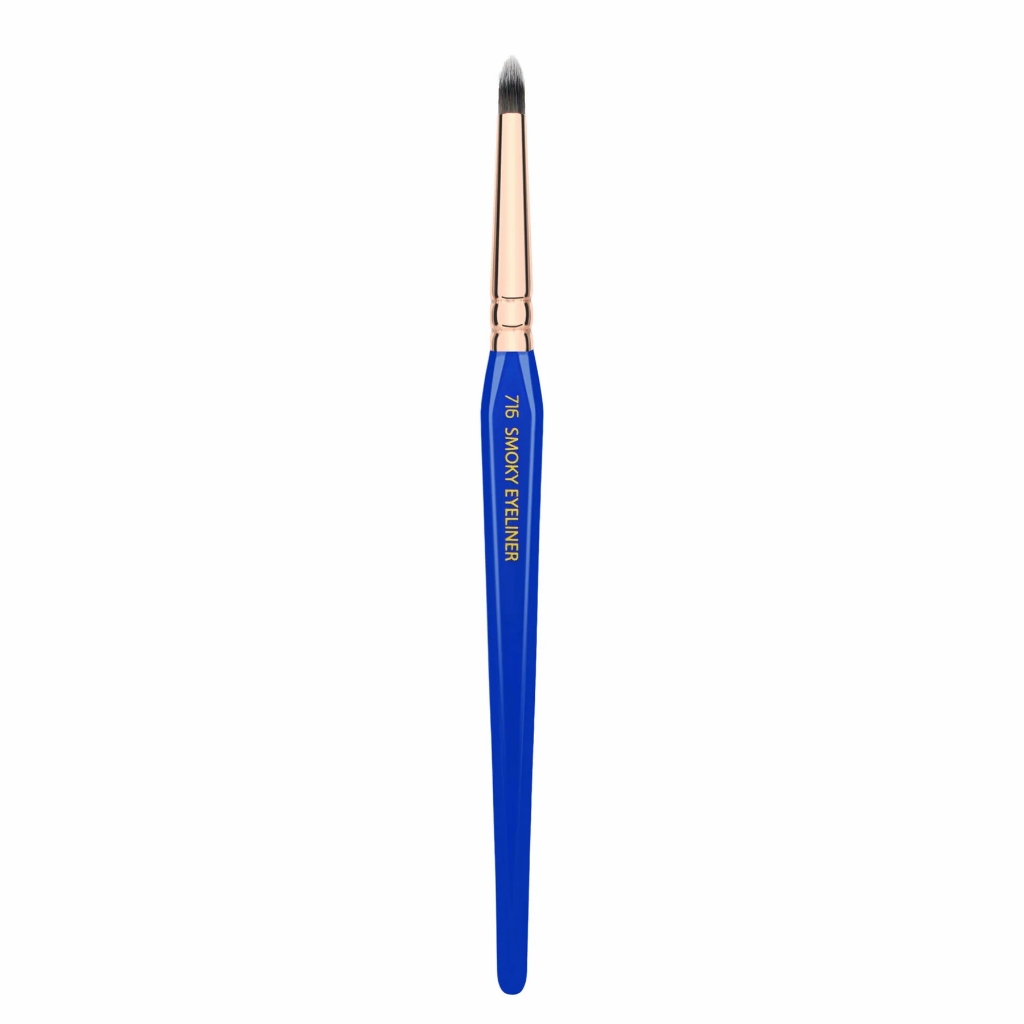 mall inline badgeCọ Kẻ Mắt Khói ,Nhấn Đuôi Mắt Bdellium Tools Golden Triangle 716 Smoky Eyeliner