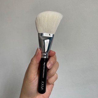 Cọ Bronzer ZOEVA Luxe Face Finish 100