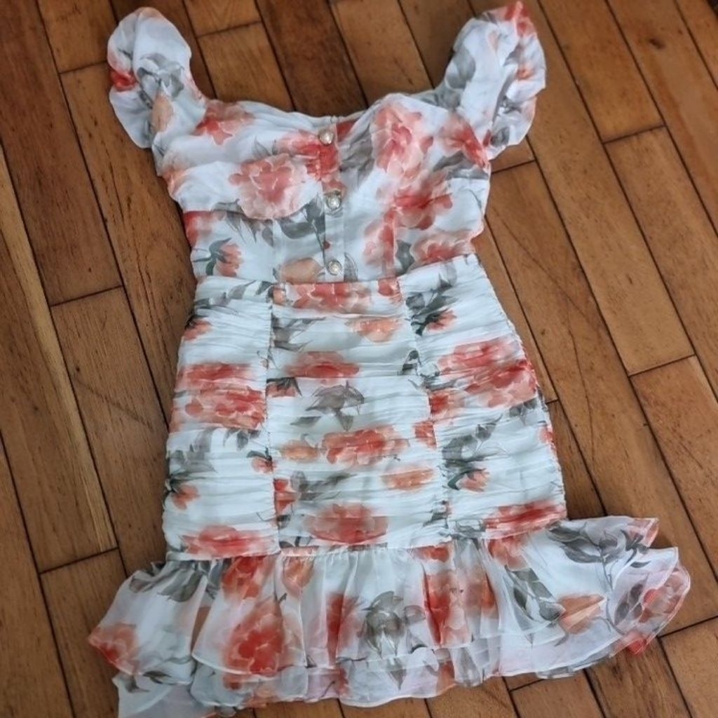 pass váy Lép size L, eo dưới 75