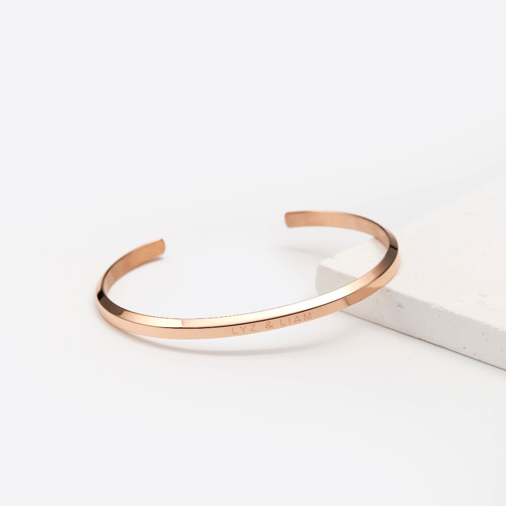  Vòng tay nam nữ Lyz and Liam Classic L&L Cuff - Gift Box Hộp quà tặng nơ đỏ 