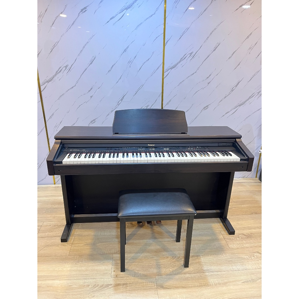 Đàn Piano Điện Roland KR-4300+ Tặng Kèm Ghế Piano Cao Cấp