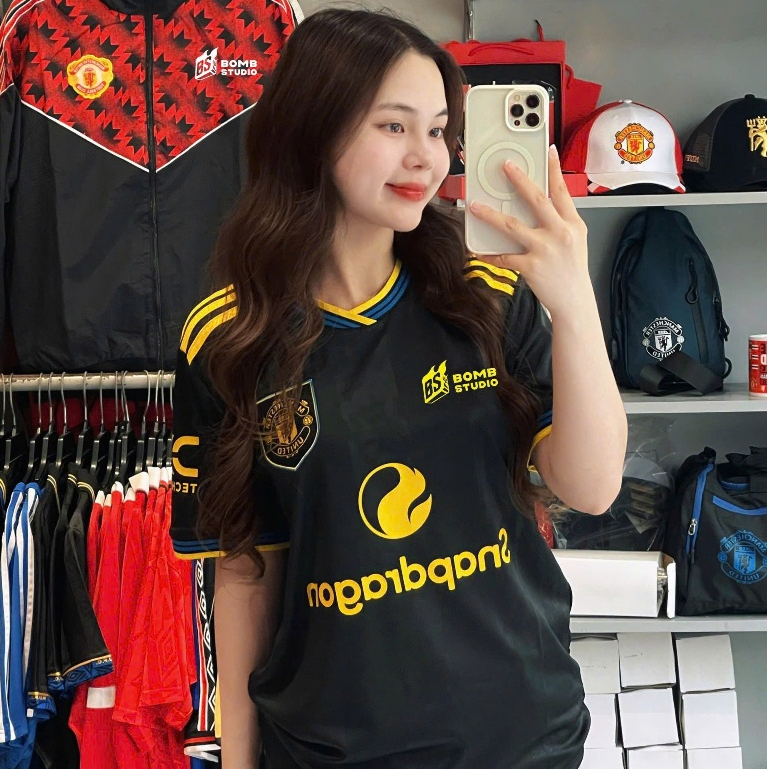 Áo thi đấu Sân Khách thứ 3 MU ss25/26 hàng Thái Lan cao cấp, bản FAN & PLAYER - BOMBSHOP [JSY300]