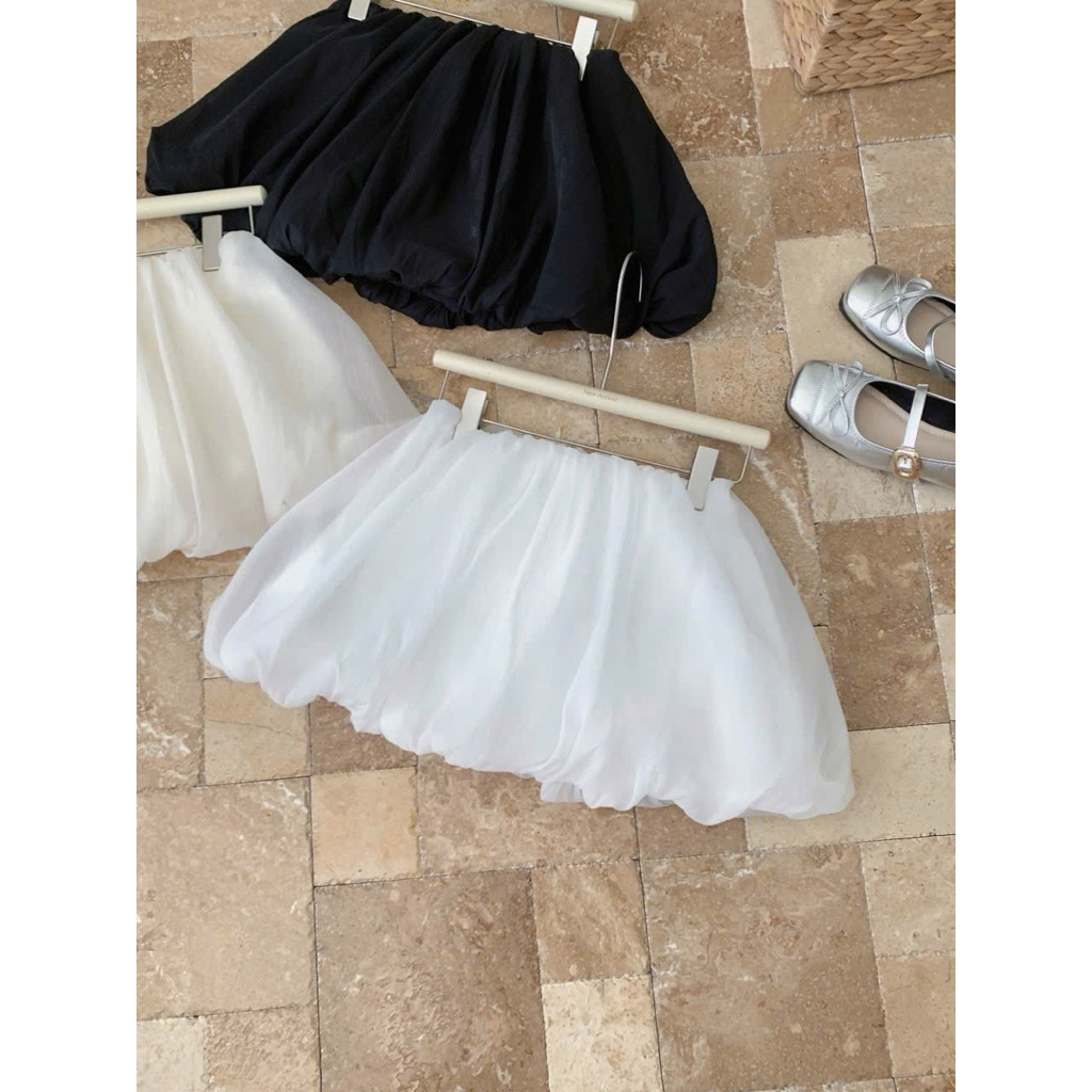 Chân váy bí ngắn có quần bảo hộ chất voan tơ hàn bông xoè mềm mướt - Joella Skirt | BigBuy360 - bigbuy360.vn