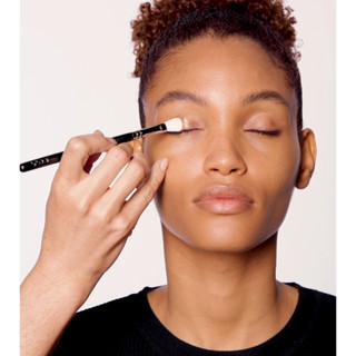 Cọ Trang Điểm Tán Bầu Mắt ZOEVA 227 Eyeshadow Blender Brush