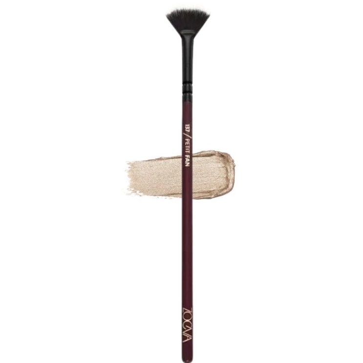 Cọ Trang Điểm Dạng Quạt Nhỏ Và Phủ Phấn Mắt ZOEVA 137 Petit Fan