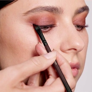 Cọ Trang Điểm Tán Mày Kẻ Mắt ZOEVA Opulence Vegan 317 Wing Liner (Đỏ Đen)