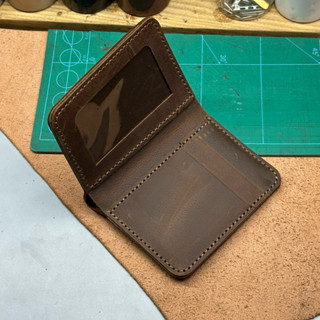 Ví Đứng Nam , Da Bò Sáp Và Da Bò Nappa Mềm, Khắc Tên Theo Yêu Cầu, Bảo Hành 12 Tháng , Thương Hiệu Ví Da SAGO (SG01)