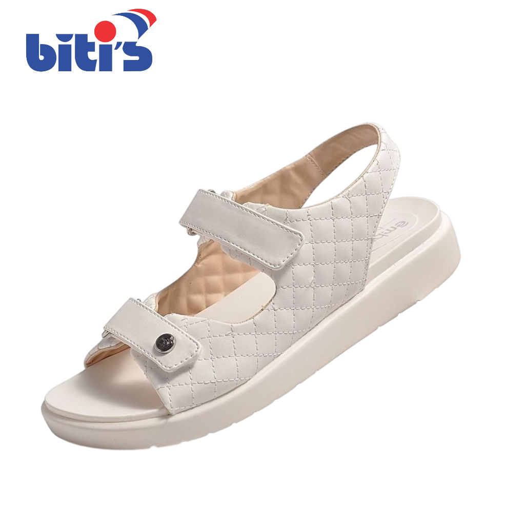 GIÀY SANDAL QUAI HẬU NỮ BITIS THỜI TRANG ÊMBRACE BPW000500 (BE + TRẮNG) - BITI'S