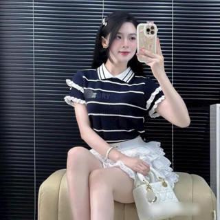 Áo len nữ ,áo len cổ bẻ tay sát nách cánh tiên sọc ngang hàng QC màu trắng xanh than thời trang hot - LAROSA