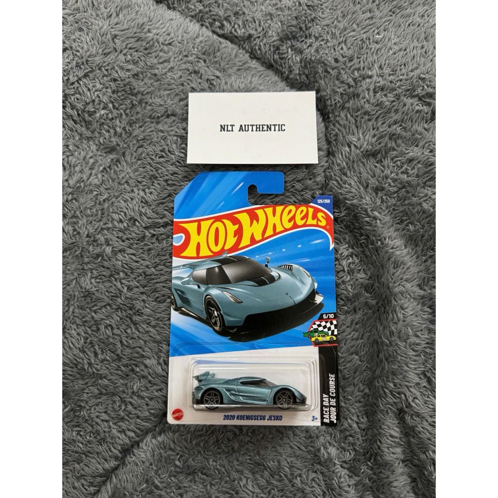 Xe Hot Wheels 2020 KOENIGSEGG JESKO Xanh ngọc