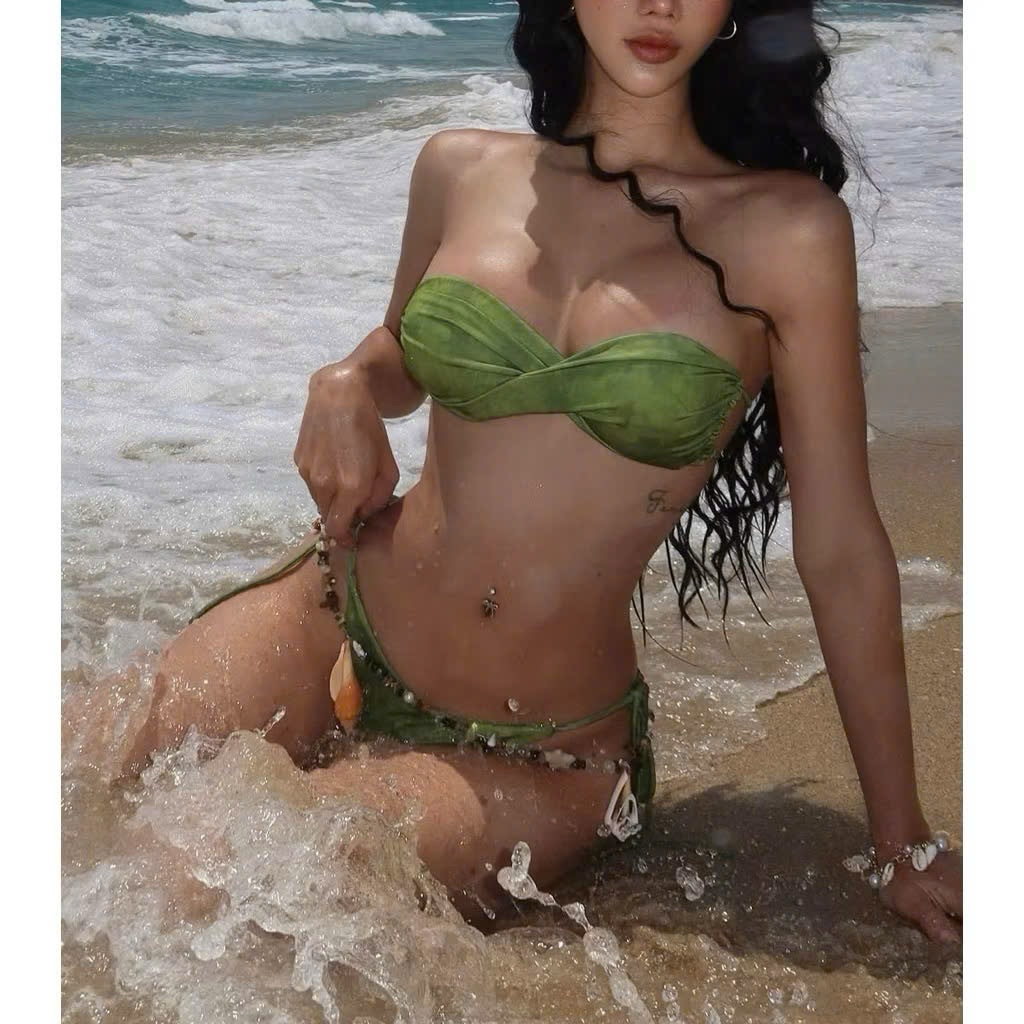 Bikini 2 mảnh xanh rêu mẫu mới cúp ngực quần khoe Mông ( che tên) | BigBuy360 - bigbuy360.vn