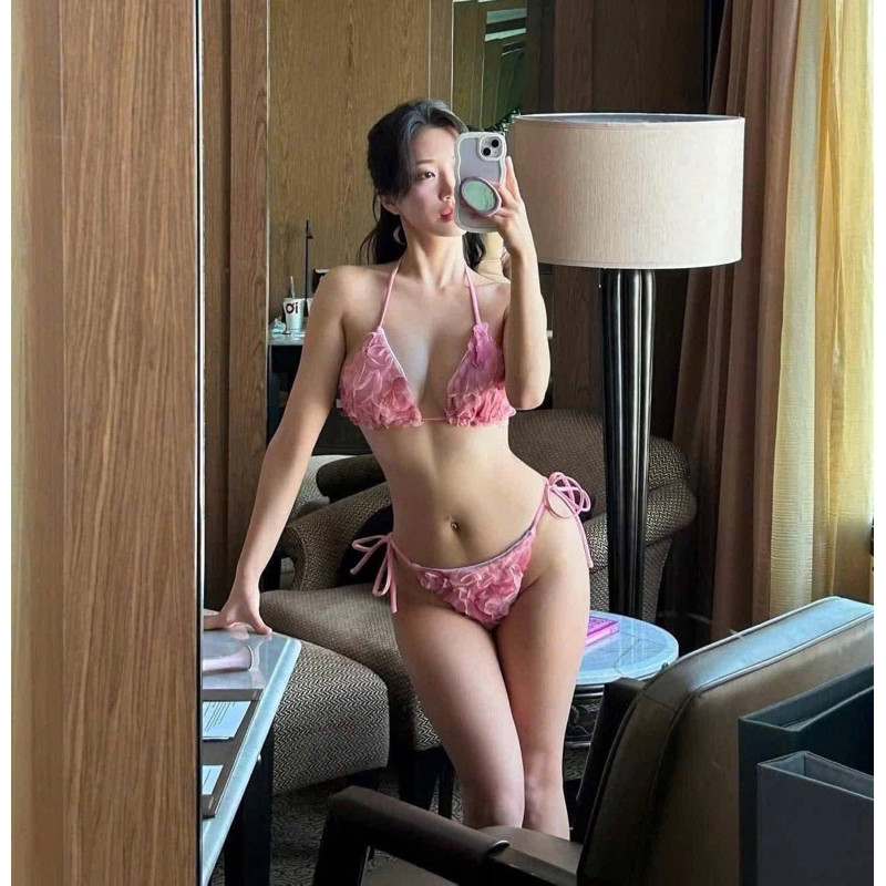 Bikini 2 mảnh hoa Hồng nổi phối ren (sẵn hàng - ship hoả tốc- che tên) | BigBuy360 - bigbuy360.vn