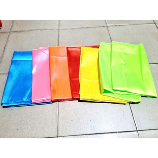 Cờ phướn đủ màu vải phi bóng nhiều kích thước 0.4x0.9m 0.6x1.1m