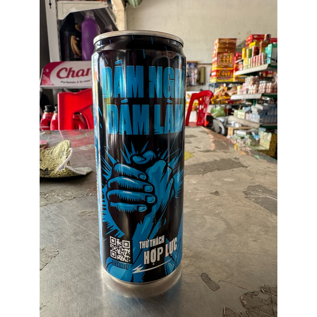 1 lon Nước tăng lực sting xanh dương cú hích hương vị Việt Quất nước tăng lực giúp giải khát hương v