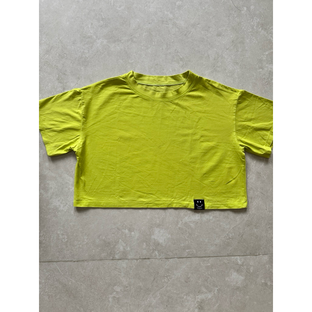 [THANH LÍ CÁ NHÂN - 2hand] Croptop local brand (18 again) neon thời trang nữ dễ thương năng động