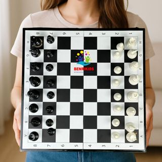  Cờ Vua Nam Châm Bản Chuẩn Quốc Tế Bàn Cờ Vua Kiêm Hộp Đựng Gập Gọn Cho Bé Cờ Vua 4 Hậu 