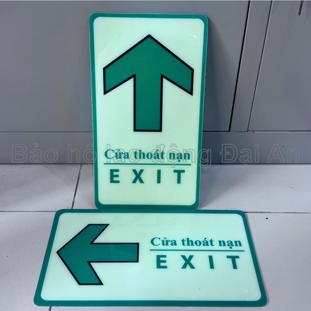 Bảng chỉ dẫn cửa thoát hiểm exit dạ quang (17x30cm)