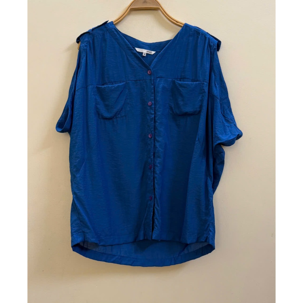 Áo nữ màu xanh coban của Hàn Quốc- 2 Hand (Size XL) -Korean Women's Cobalt Blue Shirt - 2 Hand (Size