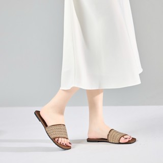  Dép MWC 8611 - Dép Nữ Đế Bệt Quai Da Phối Vải Màu Sắc Thời Trang Thanh Lịch 