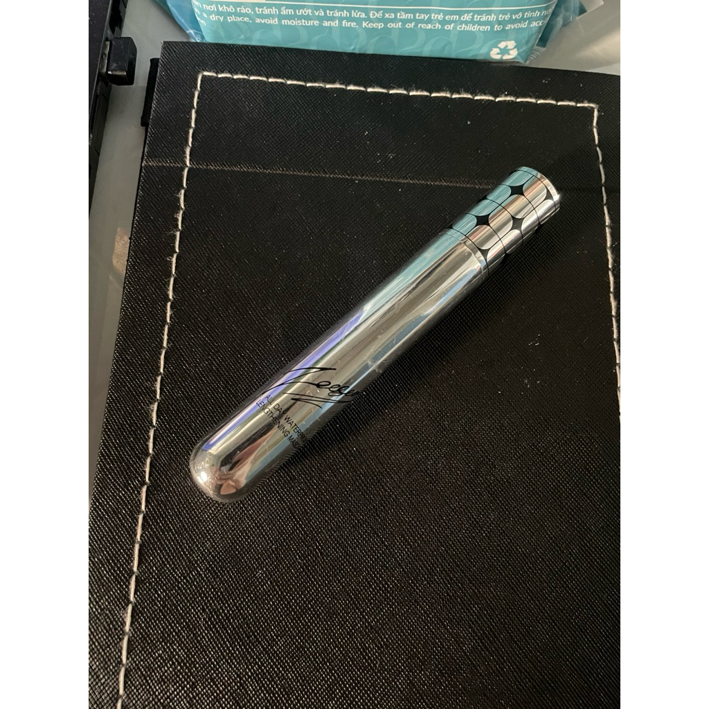 Pass maccara Zeesea ( new 80% ) dùng vài lần
