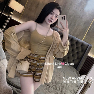 set đồ mùa hè,set đồ nữ sang chảnh,bộ áo 2 dây quần short kẻ kèm áo sơ mi đính tag miu xịn sò RD22