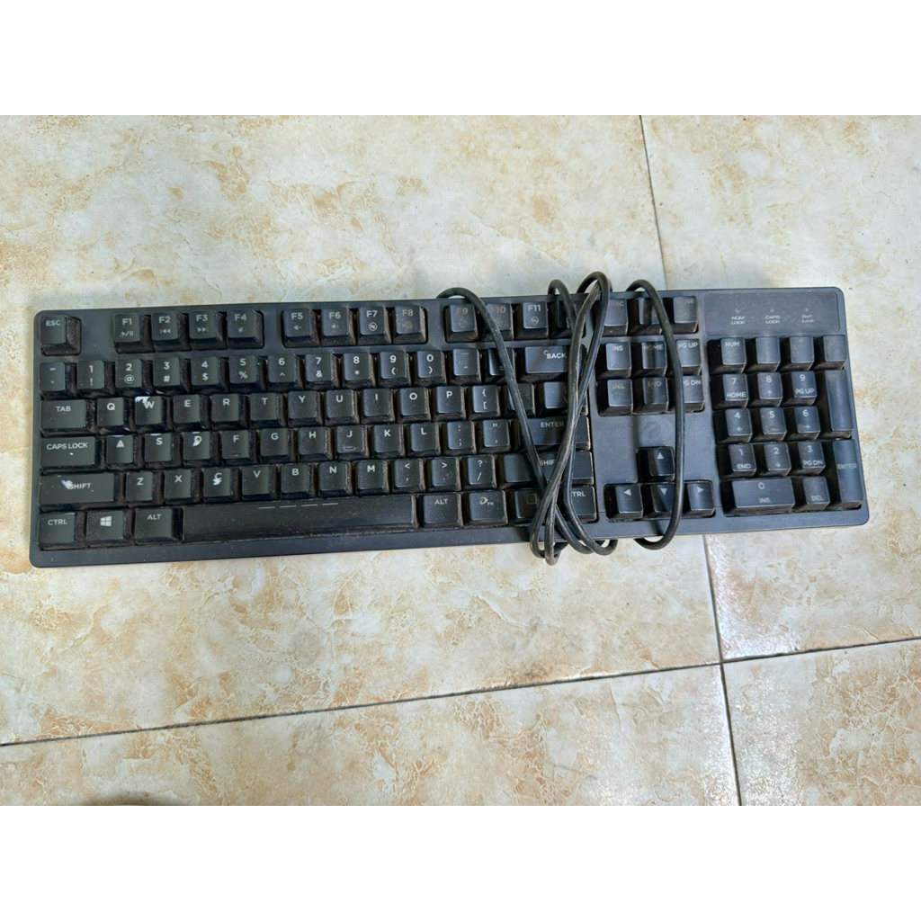 Bàn phím cơ cũ dareu EK1280