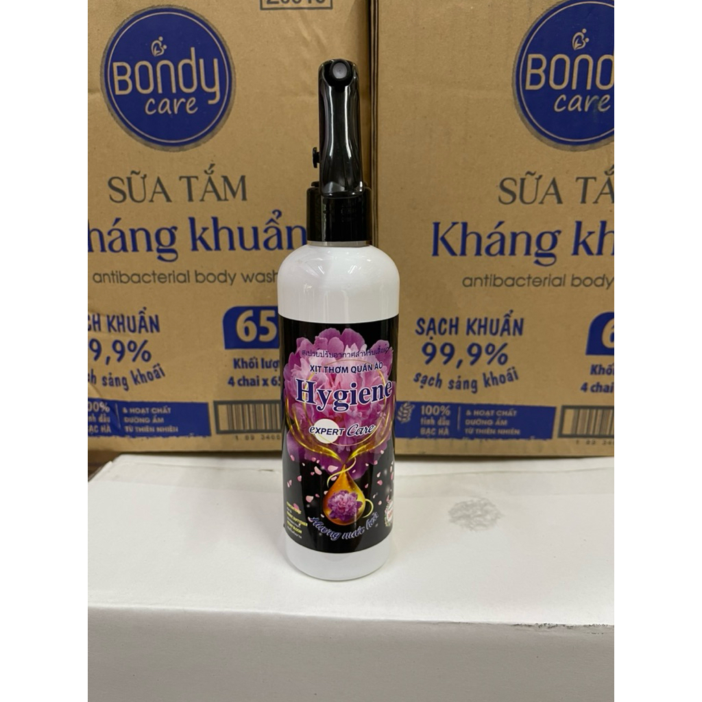 xịt thơm vải ,xịt thơm quần áo hygiene mẫu mới 300ml