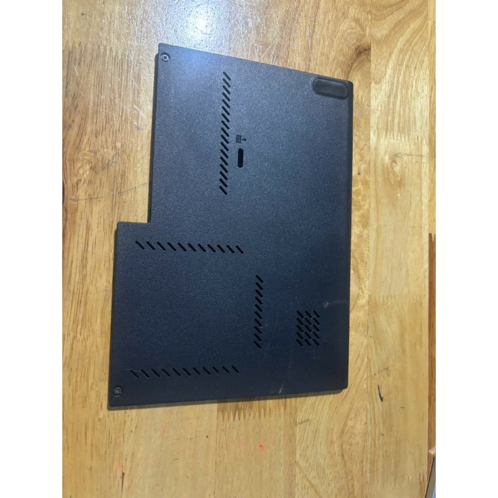 Thay vo mat E laptop lenovo L530