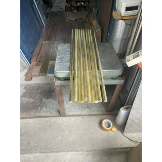 Đồng vàng cây đặc phi 25 ( đường kính 25mm ) chiều dài 50cm
