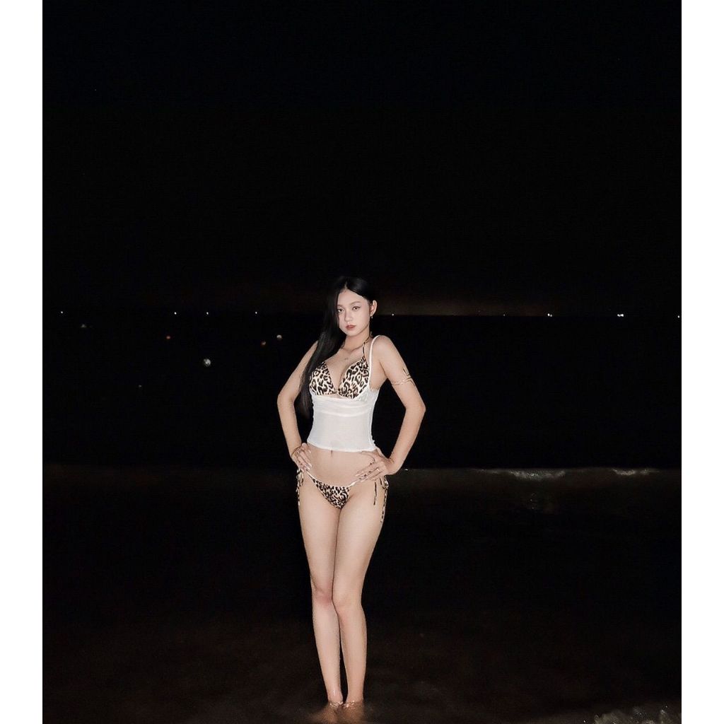 Áo lưới hai dây xuyên thấu mix với bikini đi biển gợi cảm, Áo xuyên thấu sang chảnh,quyến rũ - A02 | BigBuy360 - bigbuy360.vn