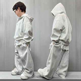 BABYBUY VIP -Q2508( FOM TO) Bộ quần áo nỉ ghi có mũ quần có thế bo gấu bên trong có dây giút trai và bé gái.