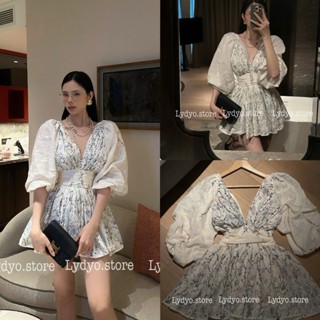  Váy đầm cổ chữ V váy khoét ngực sexy thêu hoa thô đũi thiết kế cao cấp tiểu thư dự tiệc cưới bar tiệc đi biển 