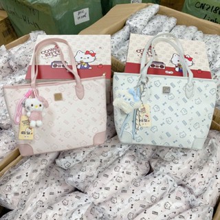  Túi đeo vai cầm tay da mềm dáng big size công sở tặng kèm charm 698 họa tiết Hello Kitty dễ thương 