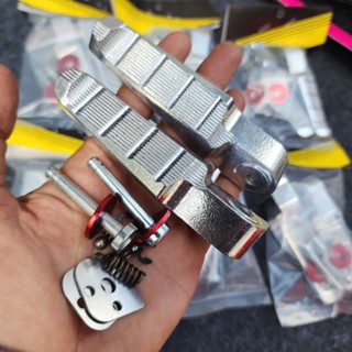  Gác Chân Nhôm Đúc   Gác Chân Sau Gắn Cho CÁc Dòng Xe HONDA   Tặng Kèm Chốt Lông Đền Đỏ   