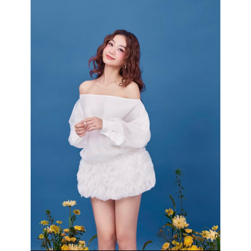 Đầm trễ vai Gout De Jun