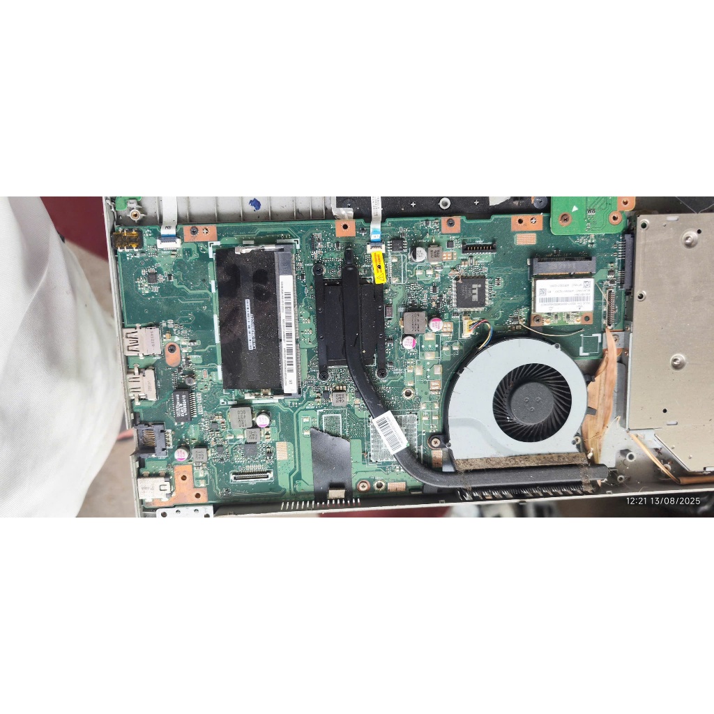 mainboard asus tp501 i5 6200 vga share