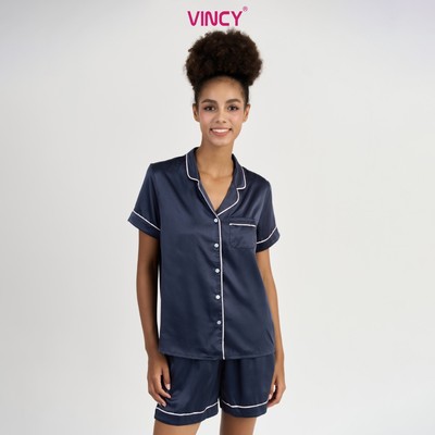 BỘ SHORT SATIN CAO CẤP NỀN XANH CHẤM BI ĐEN, CỔ PIJAMA THOẢI MÁI VÀ THỜI THƯỢNG BSS040W41