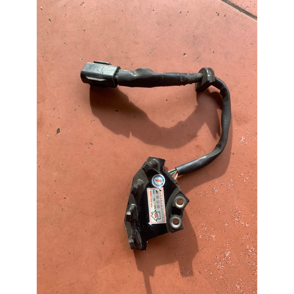 Ckp Nvx tháo xe ( xe nvx rất hay gặp lỗi ko đề được đồng hồ đèn vàng nháy có số 12)