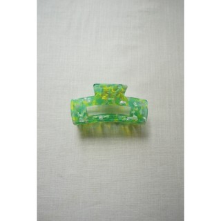 Kẹp càng cua cao cấp màu xanh lá cây Light Green Helen Studio đạt chuẩn xuất khẩu Châu Âu