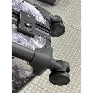 vali size 20