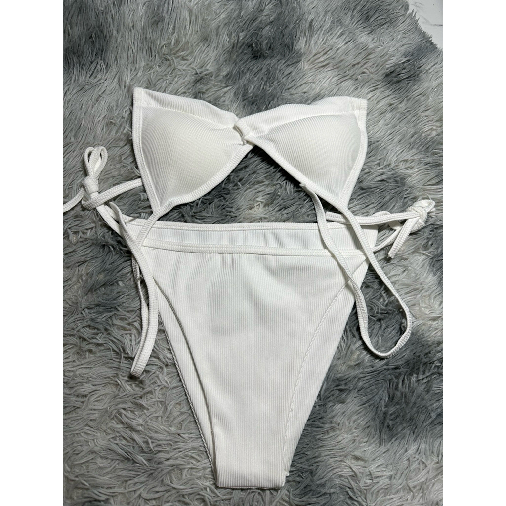 Bộ Bikini 2 Mảnh Màu Trơn Có Dây Đeo Cổ Màu Sắc Đơn Giản  sexy Thời Trang Biển có mút mã 02 | BigBuy360 - bigbuy360.vn