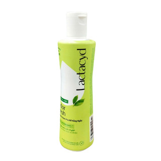 Dung dịch vệ sinh phụ nữ Lactacyd 250ml