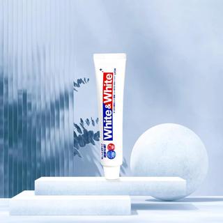Kem đánh răng White & White Nhật Lion 150g