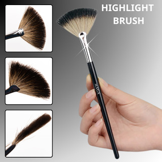 Cọ Quạt Phủ Phấn Mắt Highlight MAGA Pro Brush Fan 65