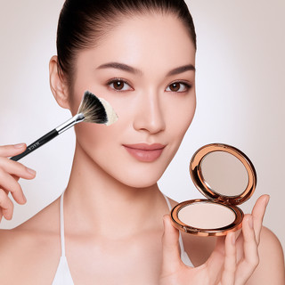 Cọ Quạt Phủ Phấn Mắt Highlight MAGA Pro Brush Fan 65