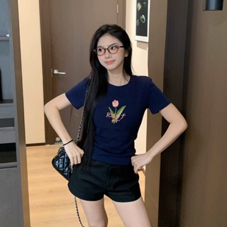 Áo Thun Baby Tee Nữ Cổ Tròn DaaLaa Store In Hình Hoa Tulip Rdgfer A5931