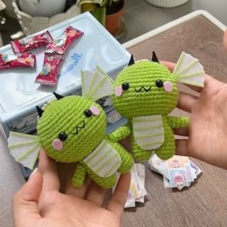 Móc khoá rồng bằng len handmade