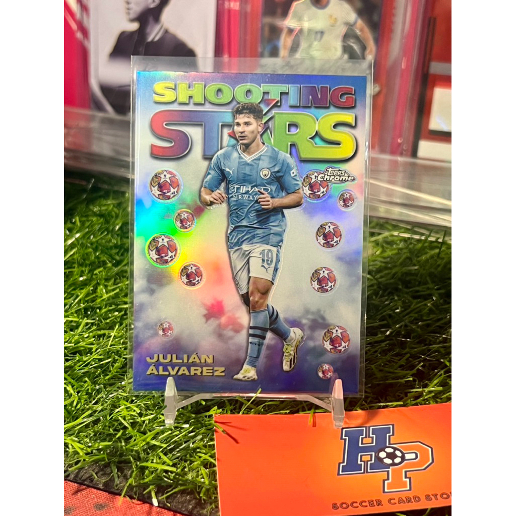 Thẻ bóng đá Julian Alvarez Shooting Stars Topps Chrome UCL 2023/24